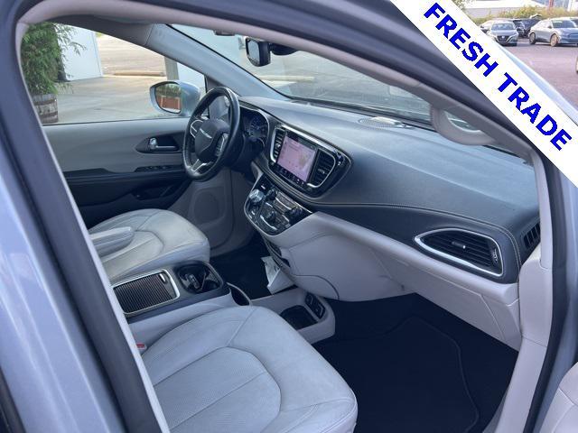 used 2021 Chrysler Pacifica Hybrid car, priced at $24,990