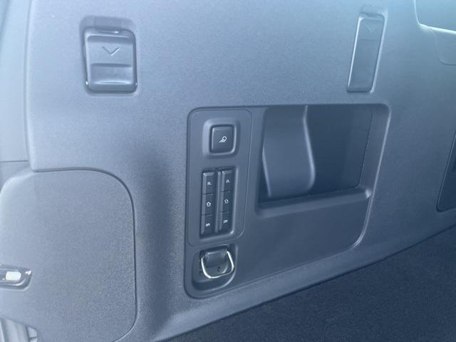 new 2025 Ford Expedition Max car, priced at $75,624