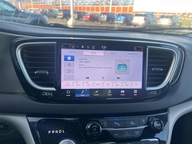 used 2024 Chrysler Pacifica car, priced at $29,990