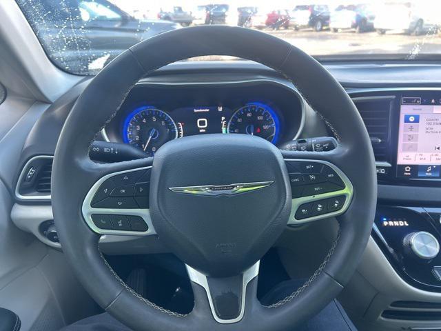 used 2024 Chrysler Pacifica car, priced at $29,990