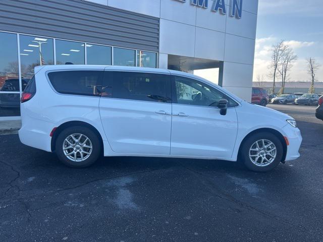 used 2024 Chrysler Pacifica car, priced at $29,990