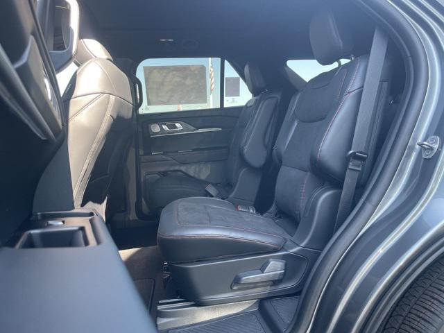 new 2025 Ford Explorer car, priced at $60,759