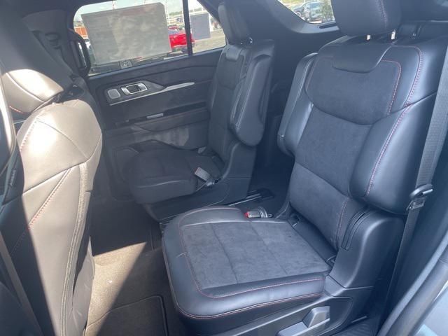 new 2025 Ford Explorer car, priced at $60,759