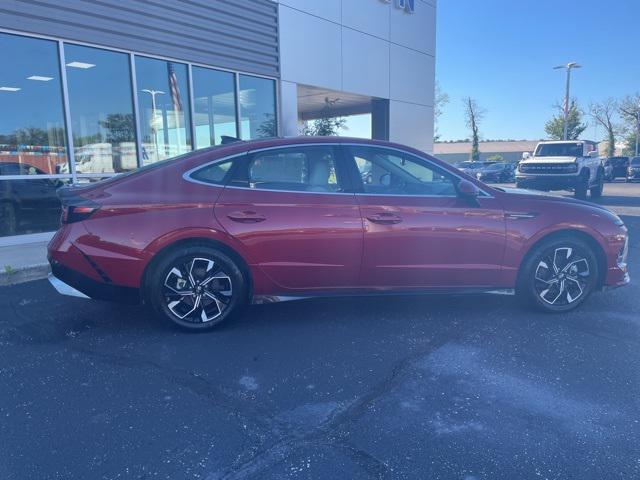 used 2024 Hyundai Sonata car, priced at $23,490