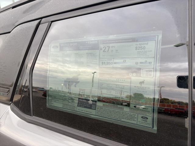 new 2025 Ford Bronco Sport car, priced at $35,979