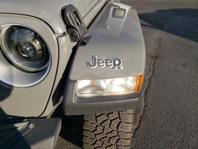 used 2021 Jeep Gladiator car, priced at $36,990