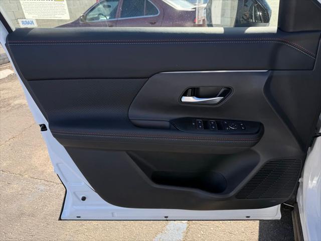 new 2025 Nissan Kicks car, priced at $30,390