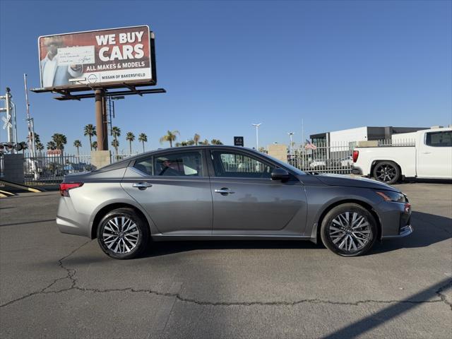 used 2023 Nissan Altima car, priced at $25,985