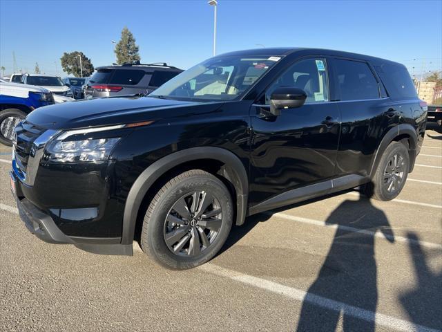 new 2024 Nissan Pathfinder car, priced at $36,580