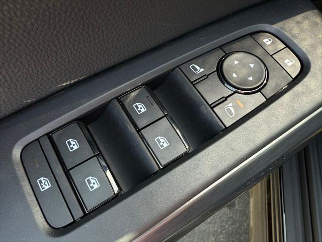 new 2025 Nissan Pathfinder car, priced at $43,519