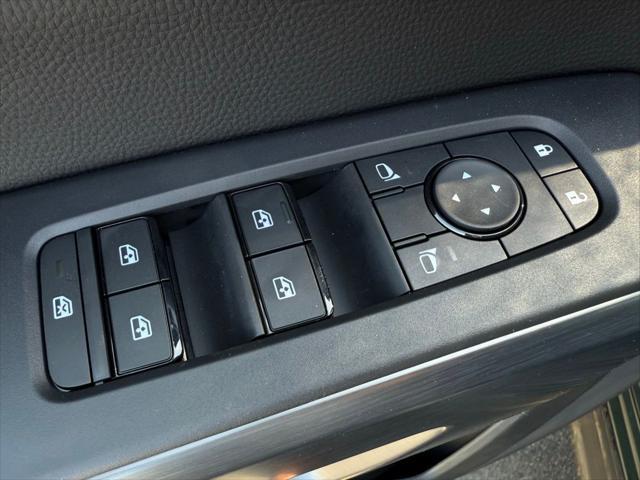 new 2025 Nissan Pathfinder car, priced at $46,675