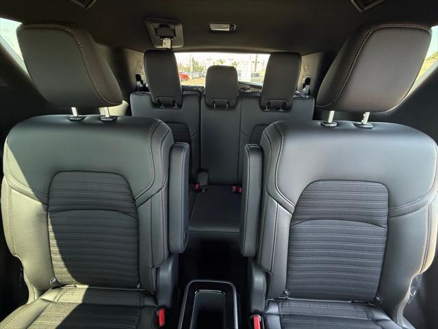 new 2025 Nissan Pathfinder car, priced at $46,675