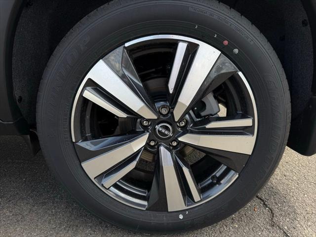 new 2025 Nissan Rogue car, priced at $39,850