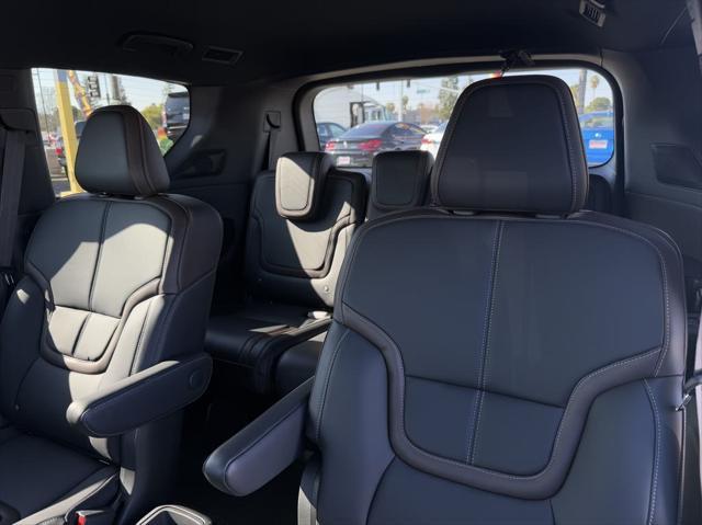 new 2025 Nissan Armada car, priced at $67,105