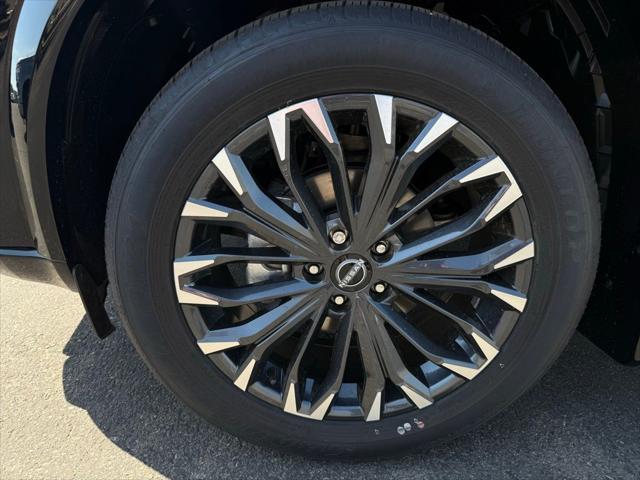 new 2025 Nissan Rogue car, priced at $42,725