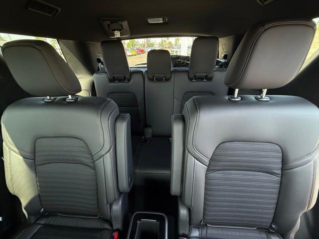 new 2025 Nissan Pathfinder car, priced at $46,675
