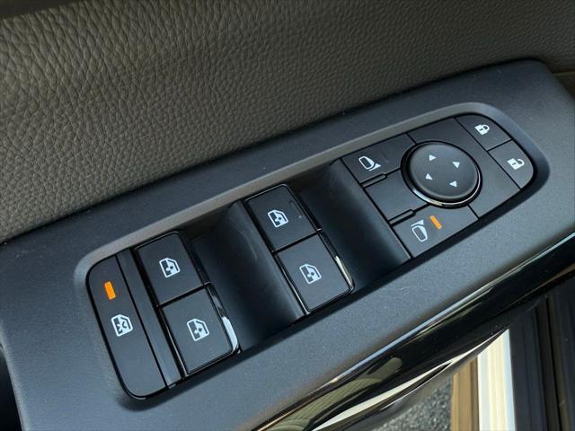 new 2025 Nissan Pathfinder car, priced at $42,710