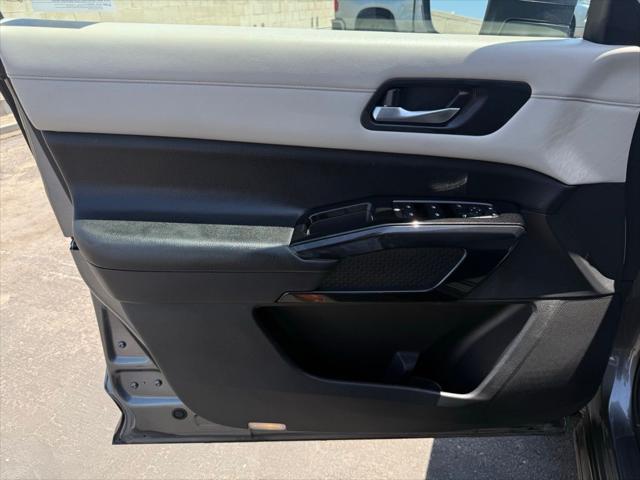 used 2022 Nissan Pathfinder car, priced at $31,995