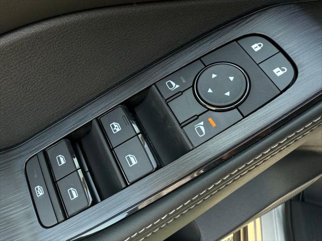new 2025 Nissan Rogue car, priced at $33,385