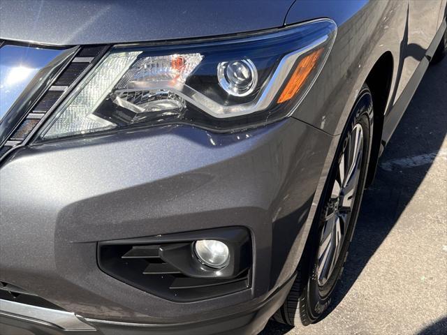 used 2020 Nissan Pathfinder car, priced at $14,995