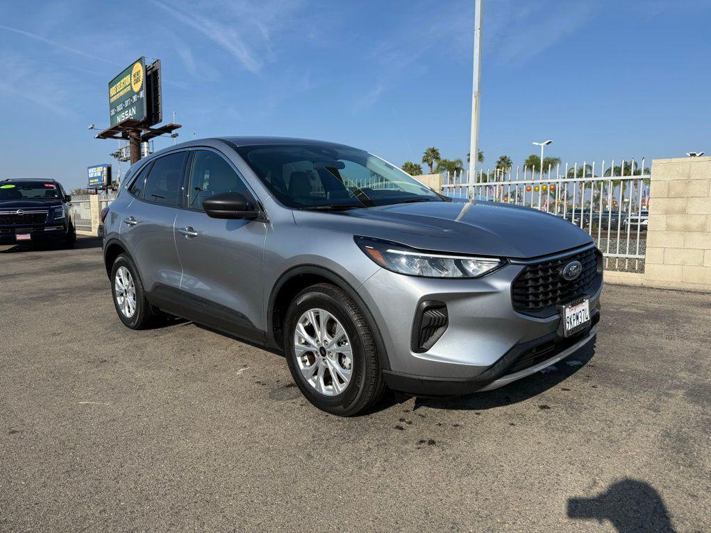 used 2023 Ford Escape car, priced at $20,995