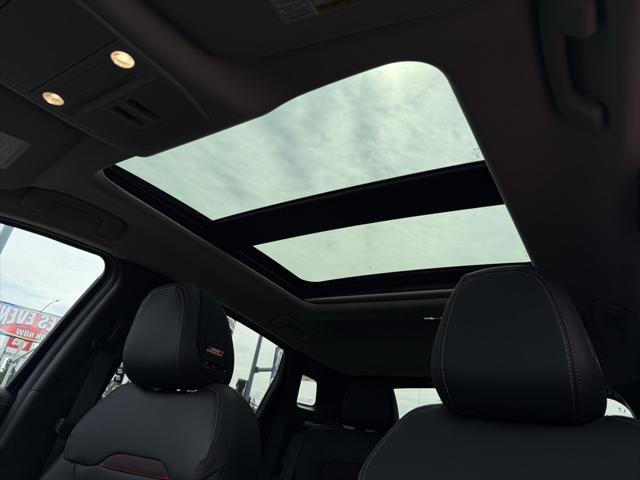 new 2025 Nissan Kicks car, priced at $31,995