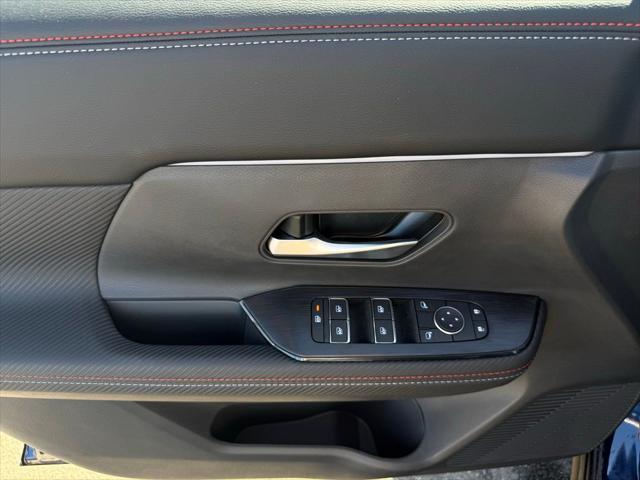 new 2025 Nissan Kicks car, priced at $29,510