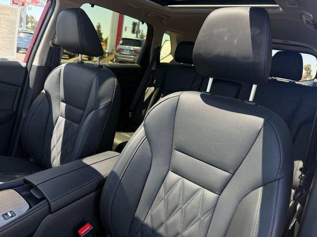 new 2025 Nissan Rogue car, priced at $39,837