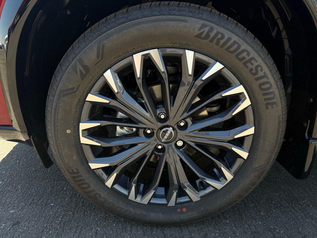 new 2025 Nissan Rogue car, priced at $39,837