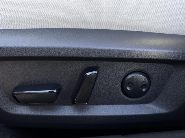 used 2021 Nissan Rogue car, priced at $21,995