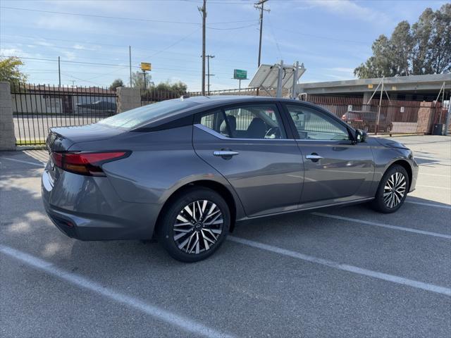 new 2025 Nissan Altima car, priced at $28,670