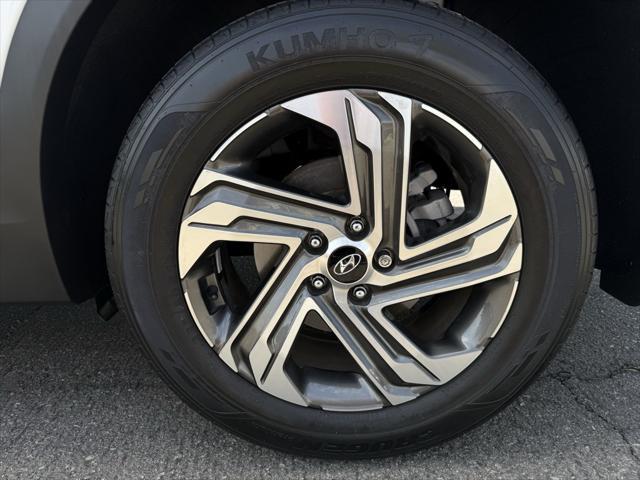 used 2022 Hyundai Santa Fe car, priced at $26,995