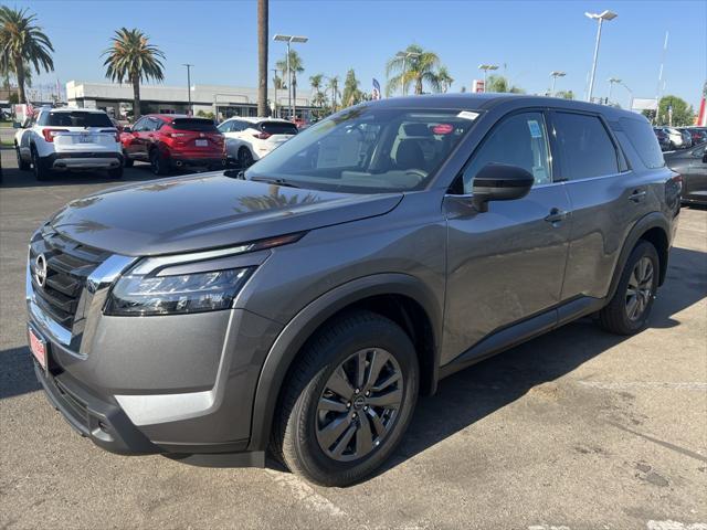 new 2024 Nissan Pathfinder car, priced at $38,580