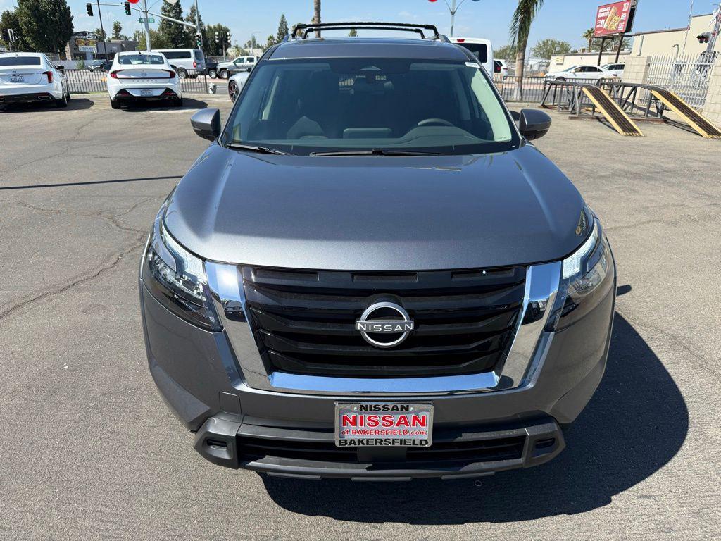 new 2025 Nissan Pathfinder car, priced at $35,711