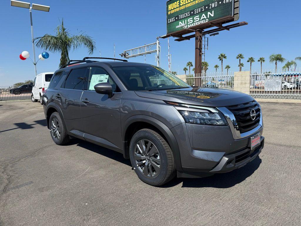 new 2025 Nissan Pathfinder car, priced at $35,711