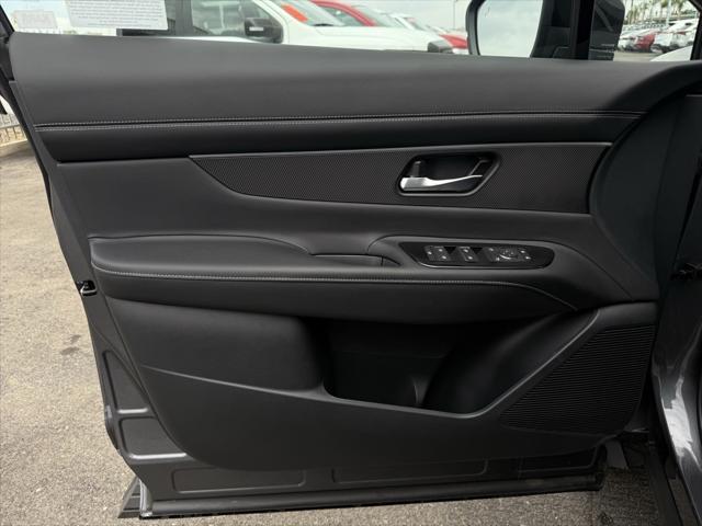 new 2025 Nissan Murano car, priced at $43,625