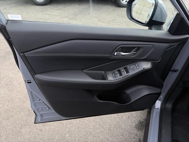 new 2025 Nissan Rogue car, priced at $38,875