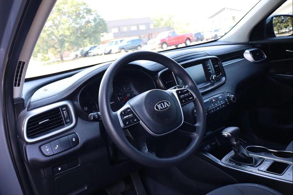 used 2020 Kia Sorento car, priced at $15,999
