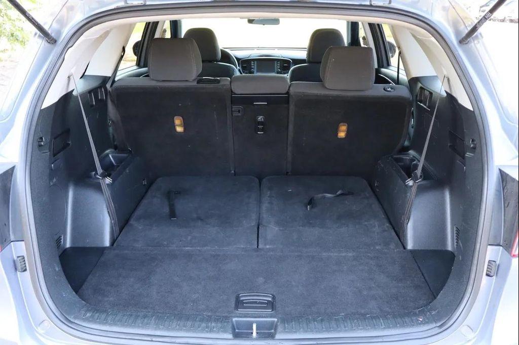 used 2020 Kia Sorento car, priced at $15,999