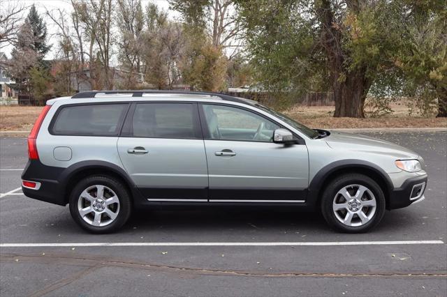 used 2008 Volvo XC70 car, priced at $5,999