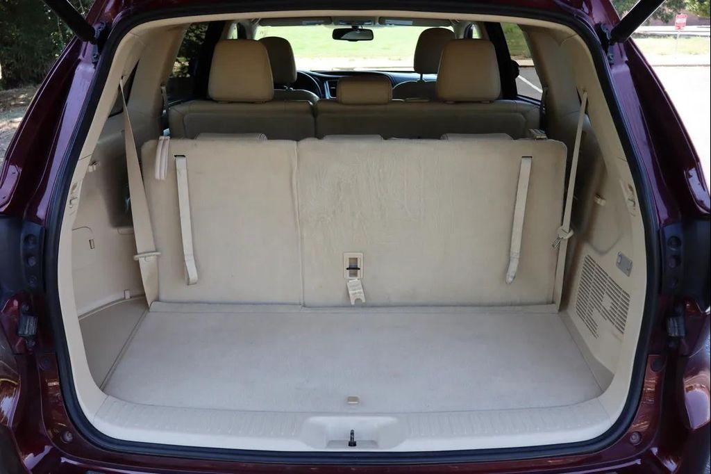used 2015 Toyota Highlander car, priced at $15,999