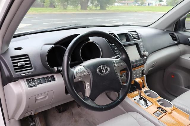 used 2010 Toyota Highlander Hybrid car, priced at $9,999