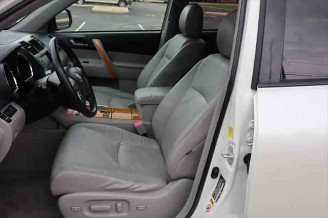 used 2010 Toyota Highlander Hybrid car, priced at $9,999