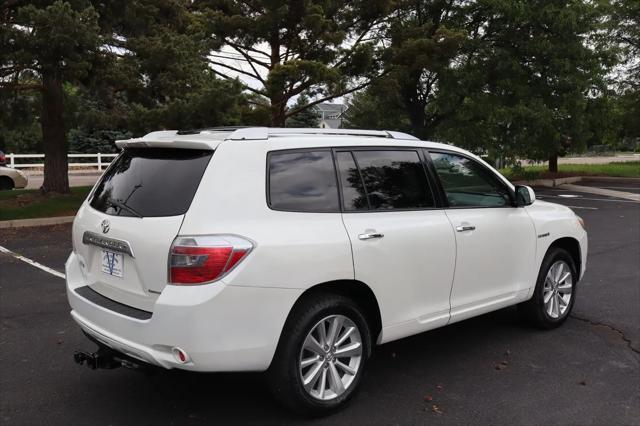 used 2010 Toyota Highlander Hybrid car, priced at $9,999