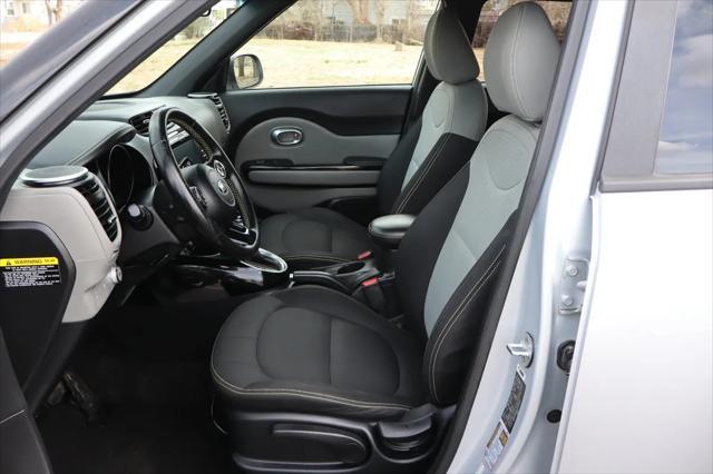 used 2016 Kia Soul car, priced at $11,999