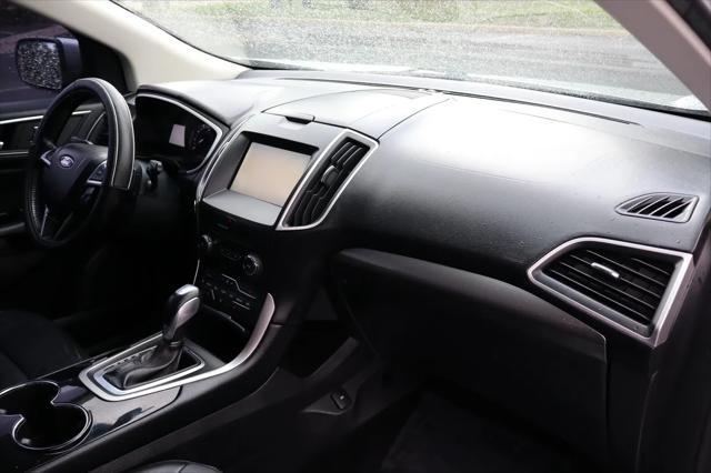 used 2015 Ford Edge car, priced at $9,999