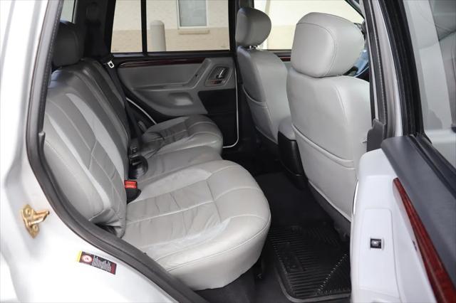 used 2002 Jeep Grand Cherokee car, priced at $13,999