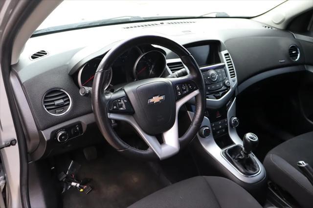 used 2014 Chevrolet Cruze car, priced at $9,999