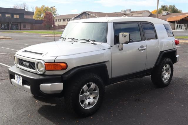 used 2008 Toyota FJ Cruiser car, priced at $15,999