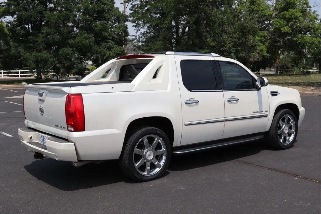 used 2012 Cadillac Escalade EXT car, priced at $14,999